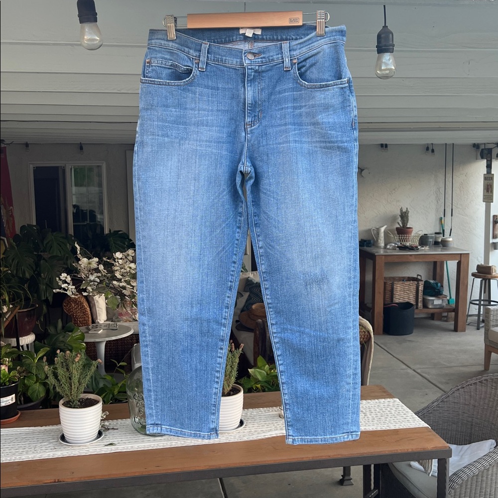 Eileen Fisher cropped blue jeans size 8